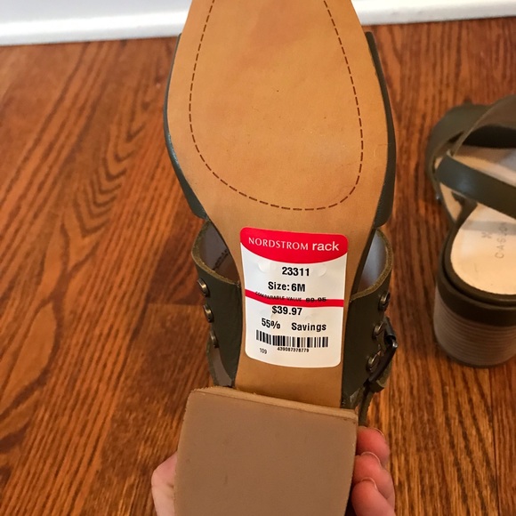 Olive- Green leather Heel Sandals - Picture 4 of 5